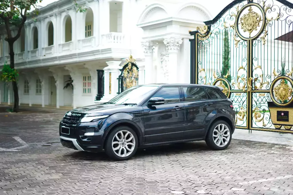 Range Rover for luxury Bali airport transfers