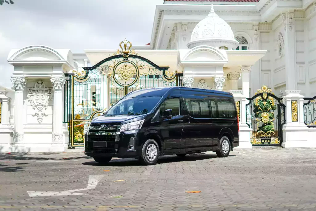 Toyota Hi-Ace Luxury Premio van for Bali airport group transfers