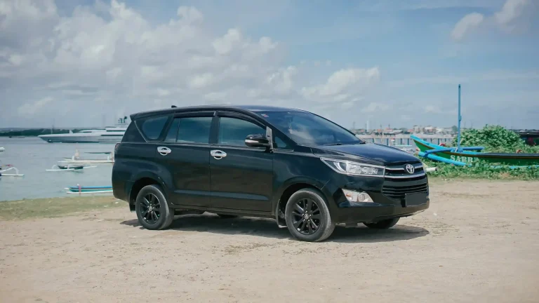 Toyota Innova for Bali airport and family transfers